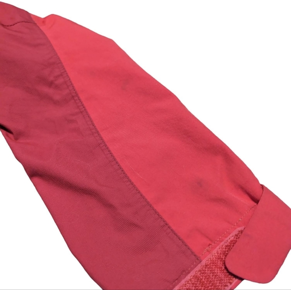 Red Lightweight Marmot Jacket Coat Size Women's Small - Rain/Cold Weather - Picture 12 of 14